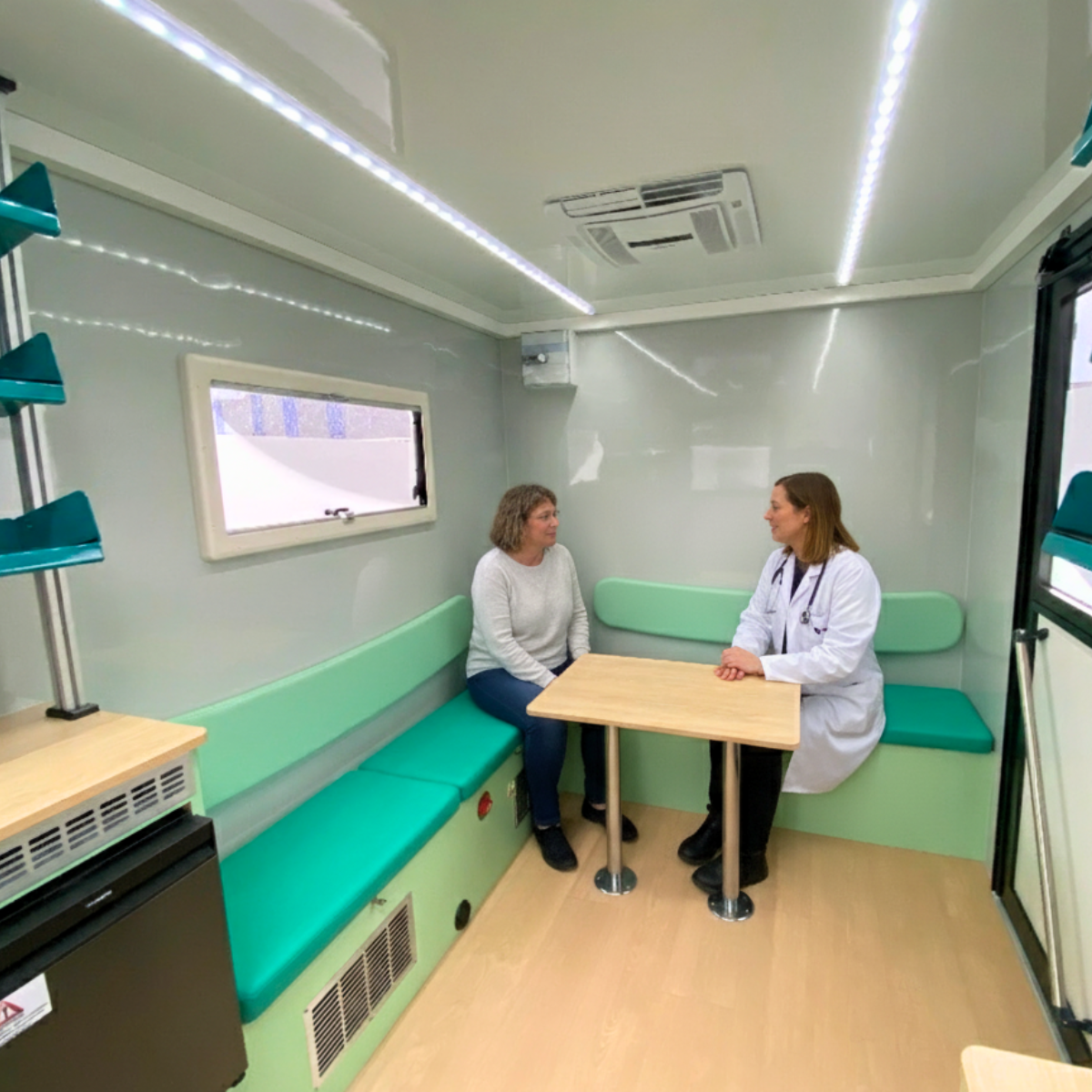 Véhicule consultations médicales - Baclesse&Vous (3)