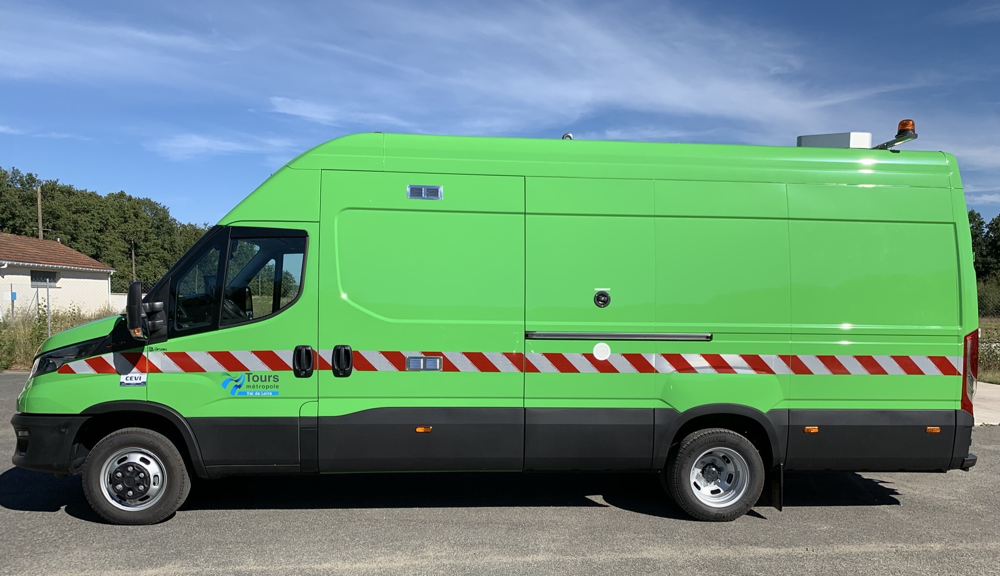 VERT fluvial tours.JPEG